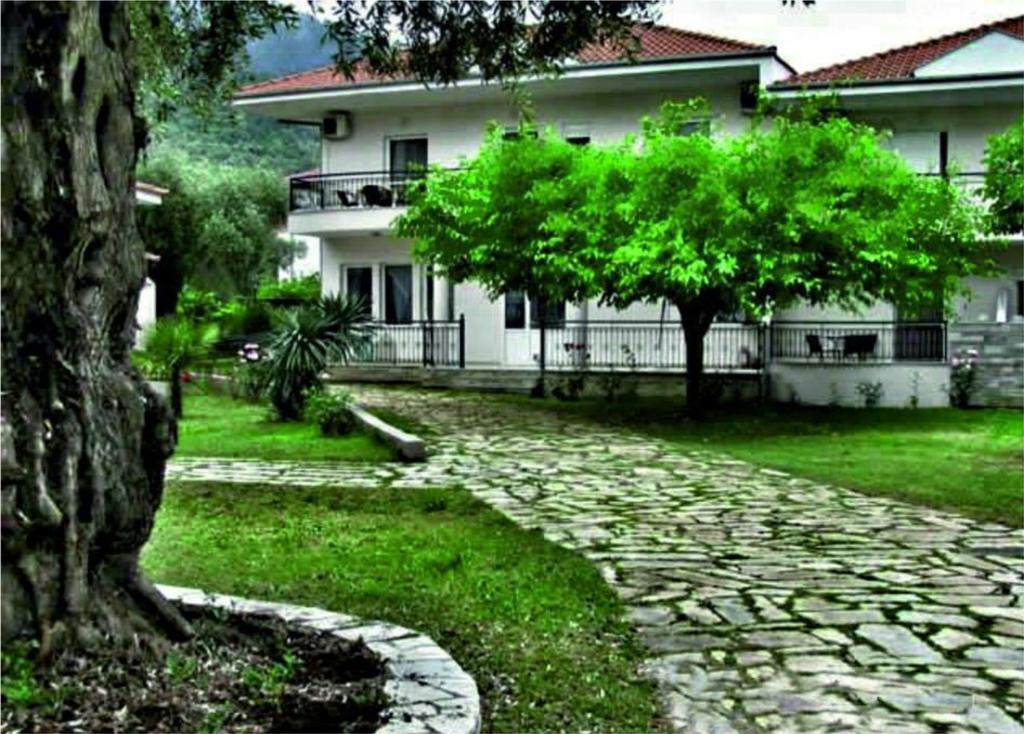 Aparthotel Aneton Chrisi Ammoudia Exterior foto