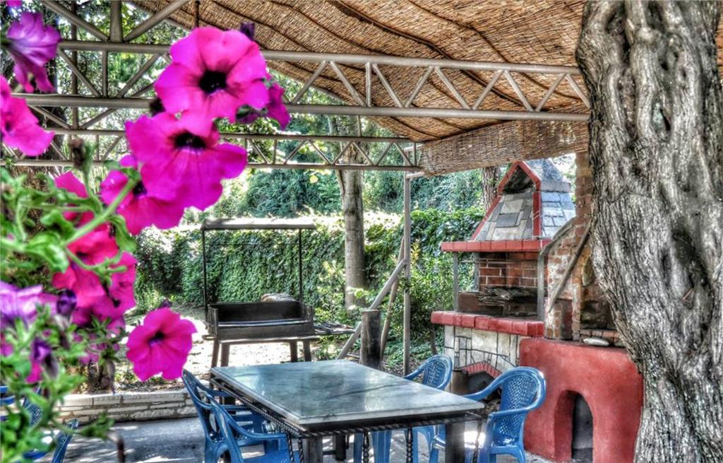 Aparthotel Aneton Chrisi Ammoudia Exterior foto