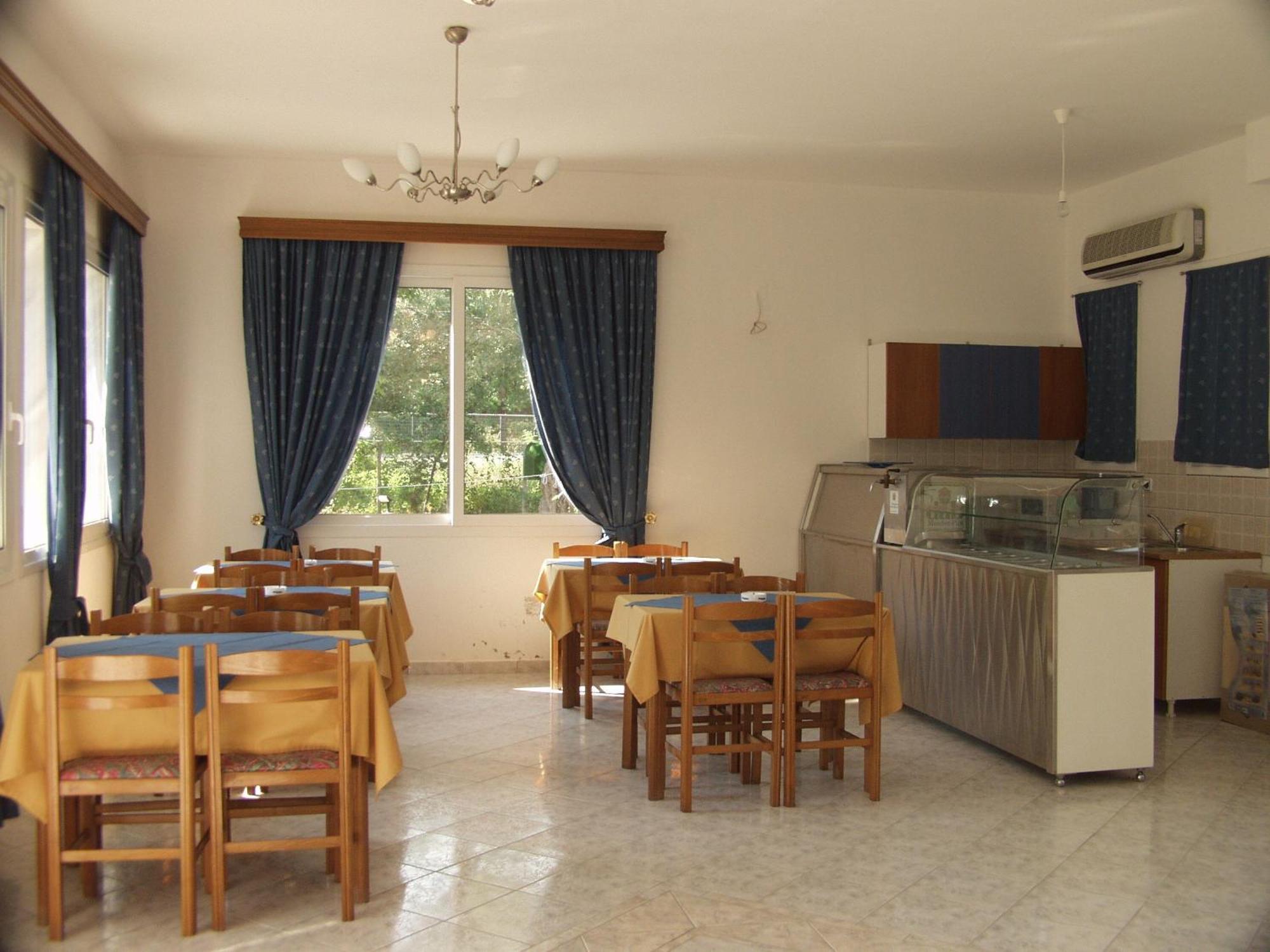 Aparthotel Aneton Chrisi Ammoudia Exterior foto