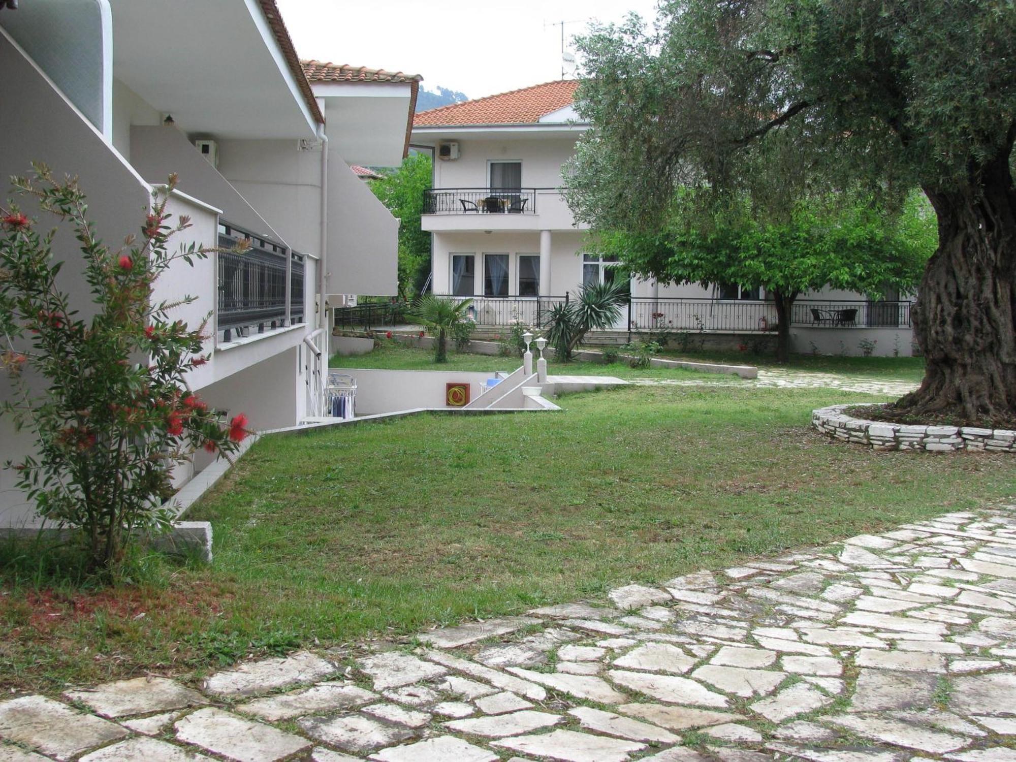 Aparthotel Aneton Chrisi Ammoudia Exterior foto