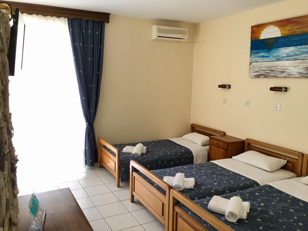 Aparthotel Aneton Chrisi Ammoudia Exterior foto