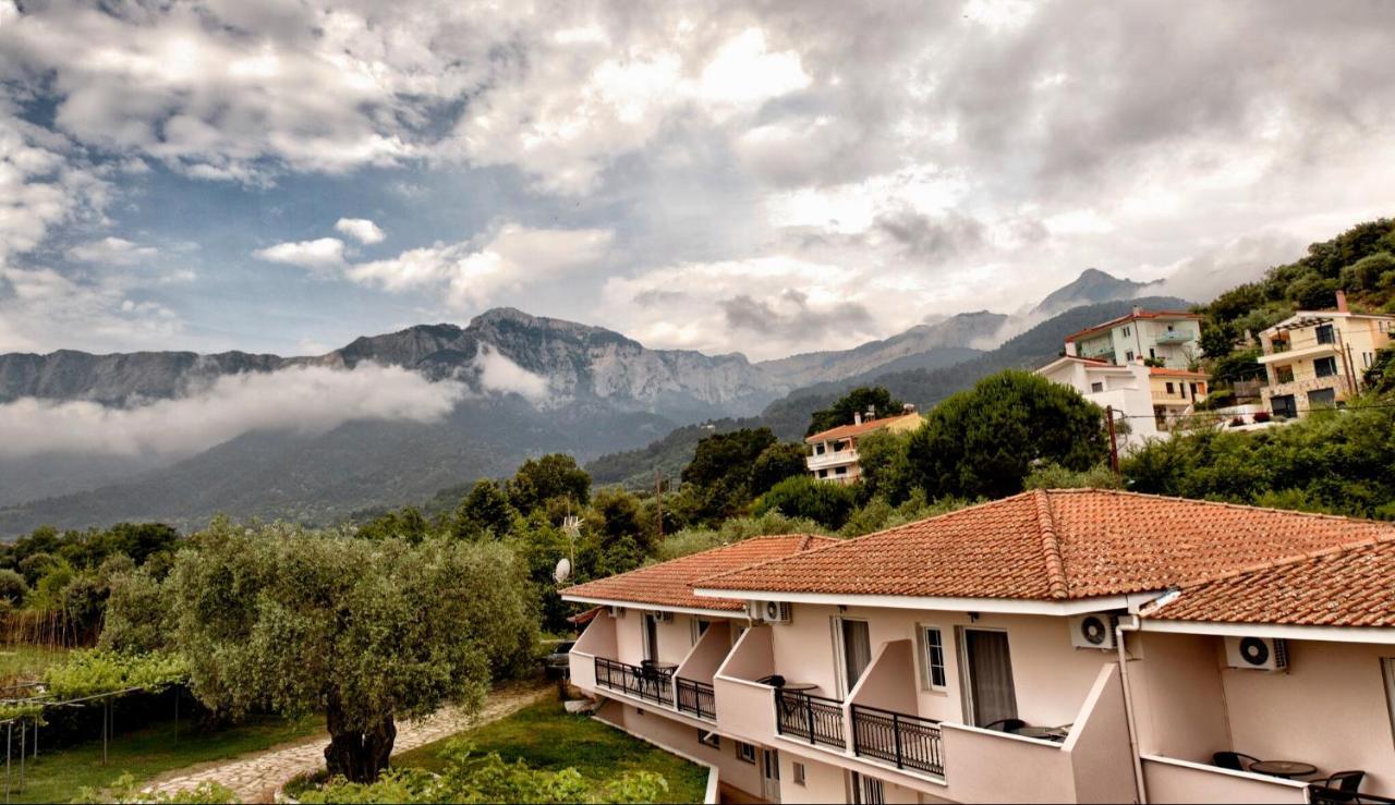 Aparthotel Aneton Chrisi Ammoudia Exterior foto