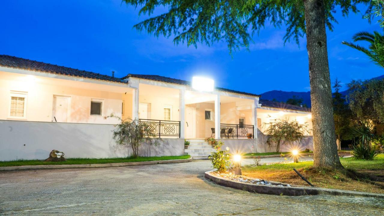 Aparthotel Aneton Chrisi Ammoudia Exterior foto