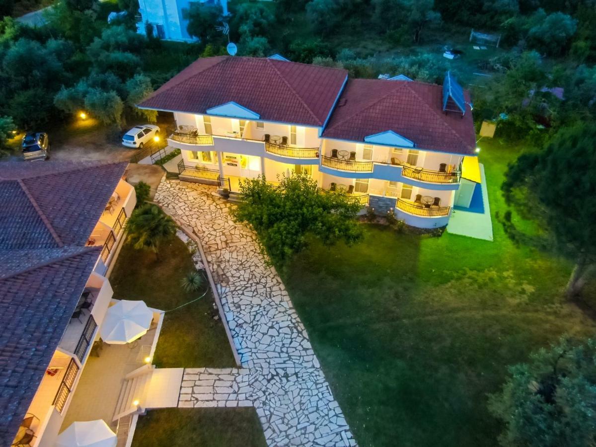 Aparthotel Aneton Chrisi Ammoudia Exterior foto