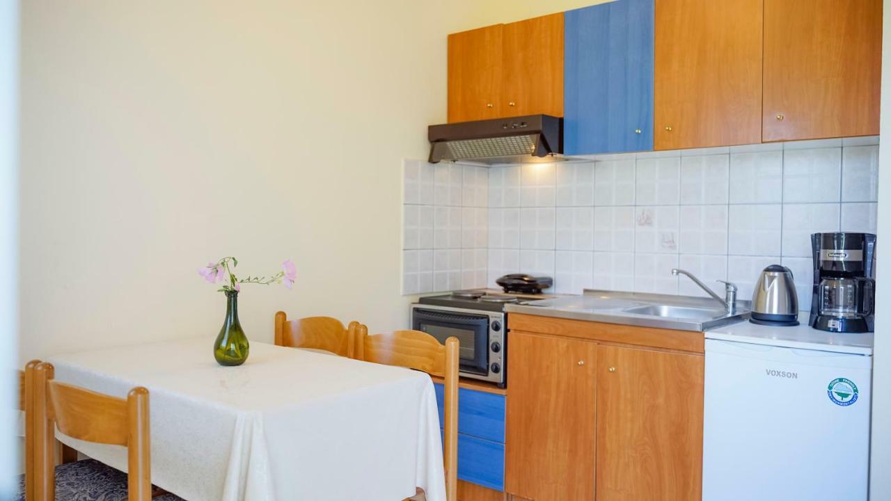 Aparthotel Aneton Chrisi Ammoudia Exterior foto