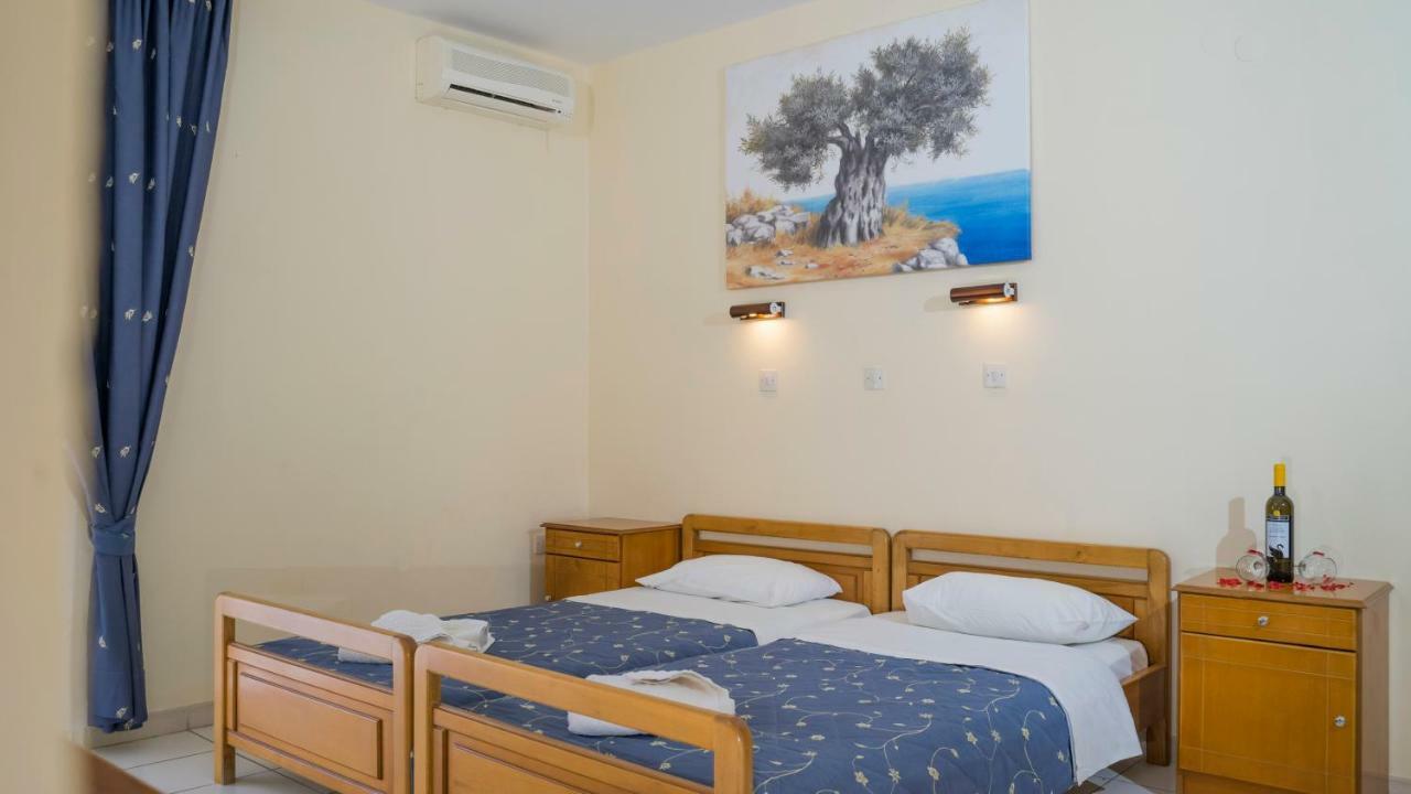 Aparthotel Aneton Chrisi Ammoudia Exterior foto