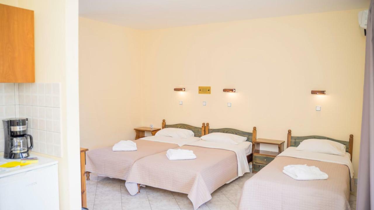 Aparthotel Aneton Chrisi Ammoudia Exterior foto