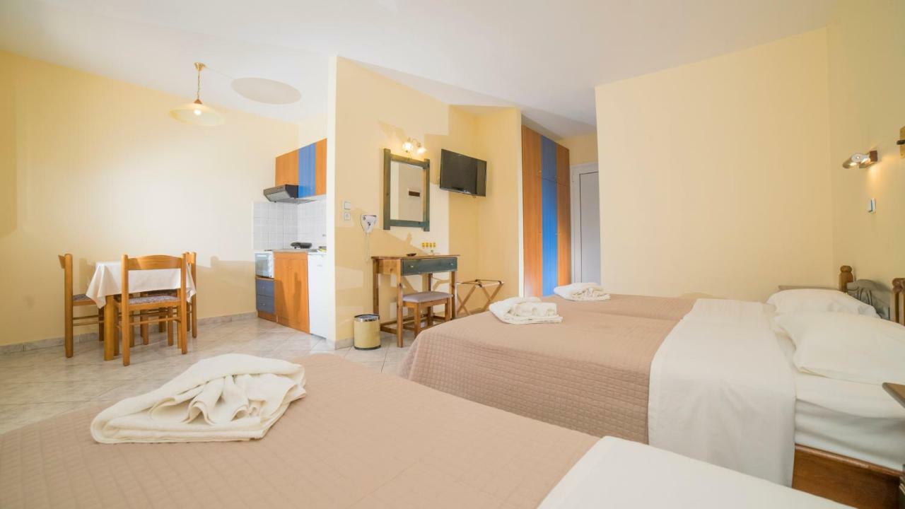 Aparthotel Aneton Chrisi Ammoudia Exterior foto